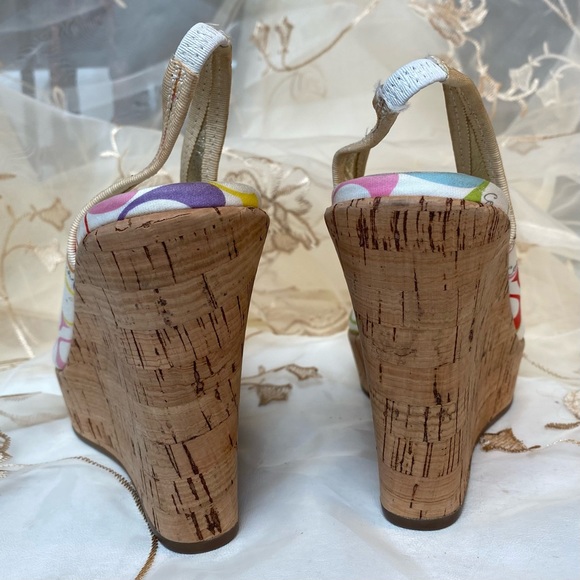 COACH Gwynnie Signature 4.5" Cork Wedge Slingback Sandals Multi Pastel with Bow. - Picture 5 of 15